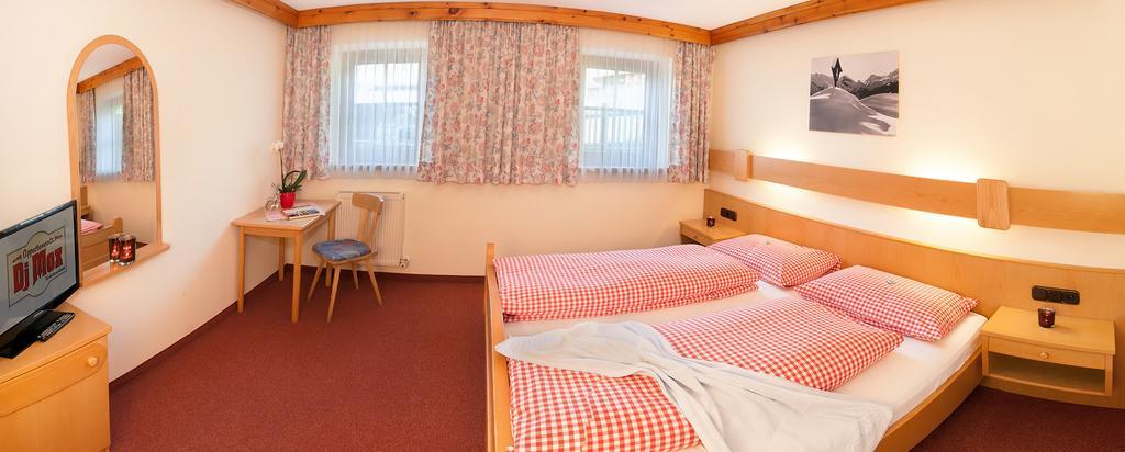 Appartement Mox Tux Eksteriør billede